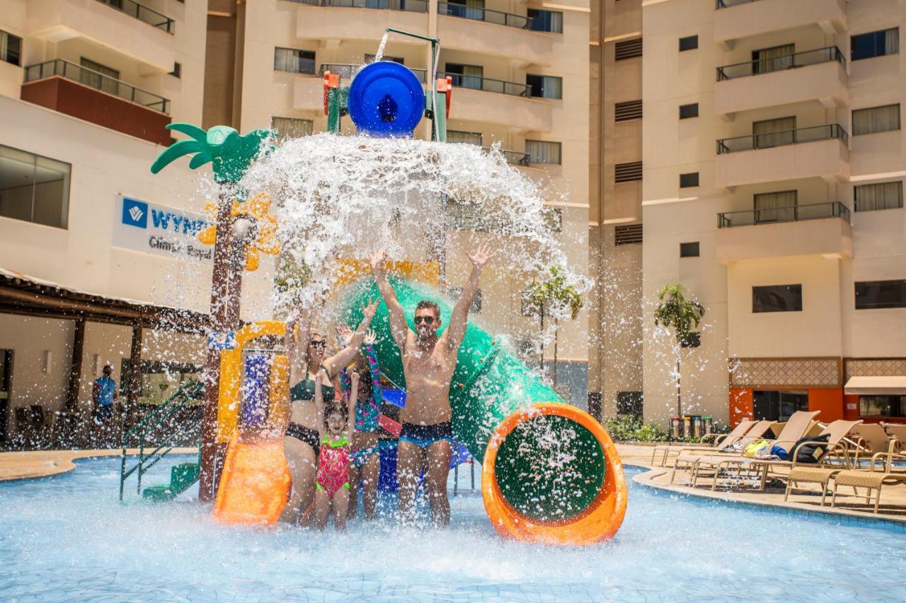 Wyndham Olimpia Royal Hotels Exteriör bild Water Park